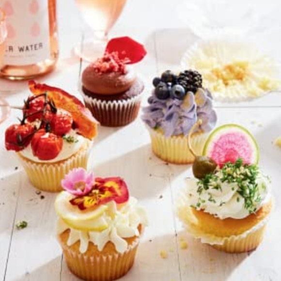 My Drunk Kitchen Holidays!, How to Savor & Celebrate the Year, by Hannah Hart. - Picture 7 of 7